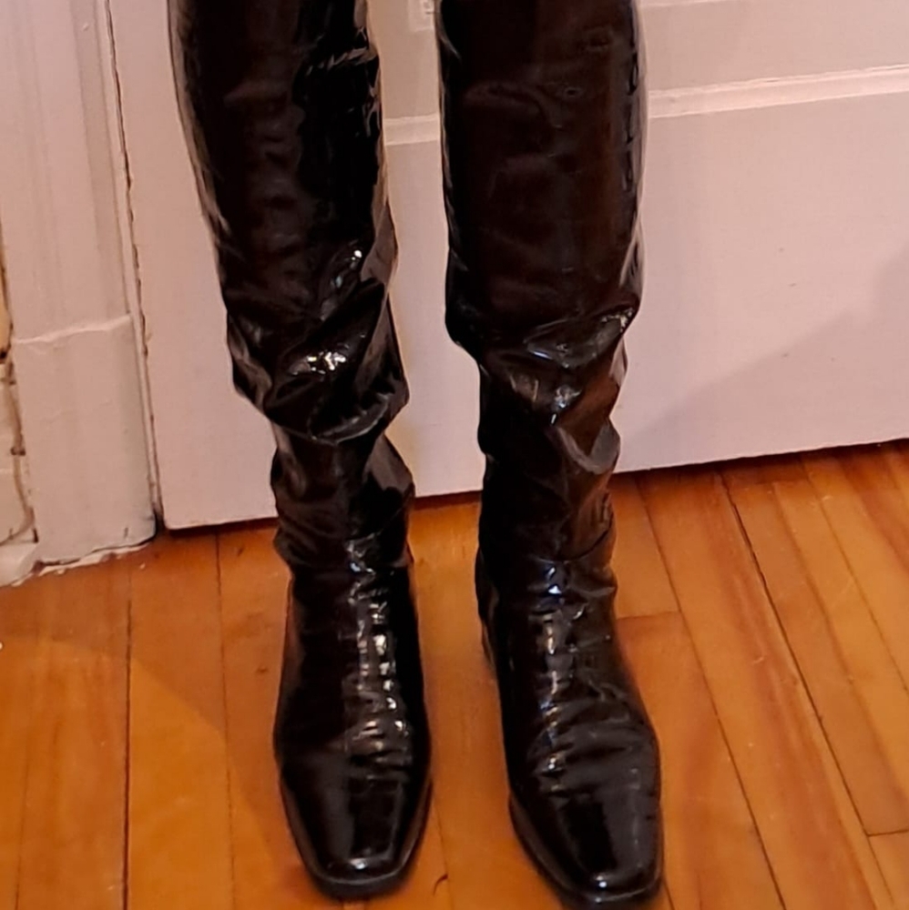 Sleek Black Over the Knee Women's Boots